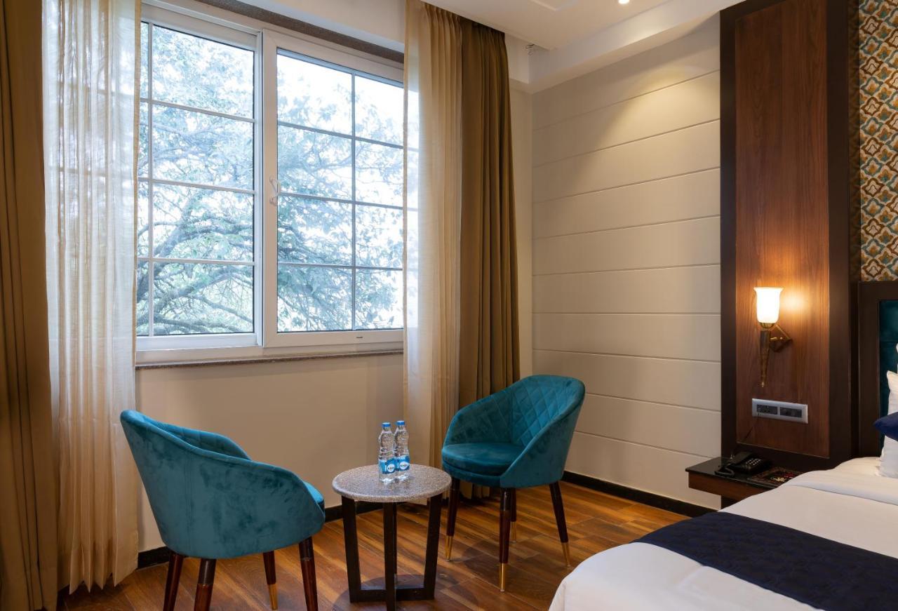 Hotel La Eden Mussoorie Exteriér fotografie