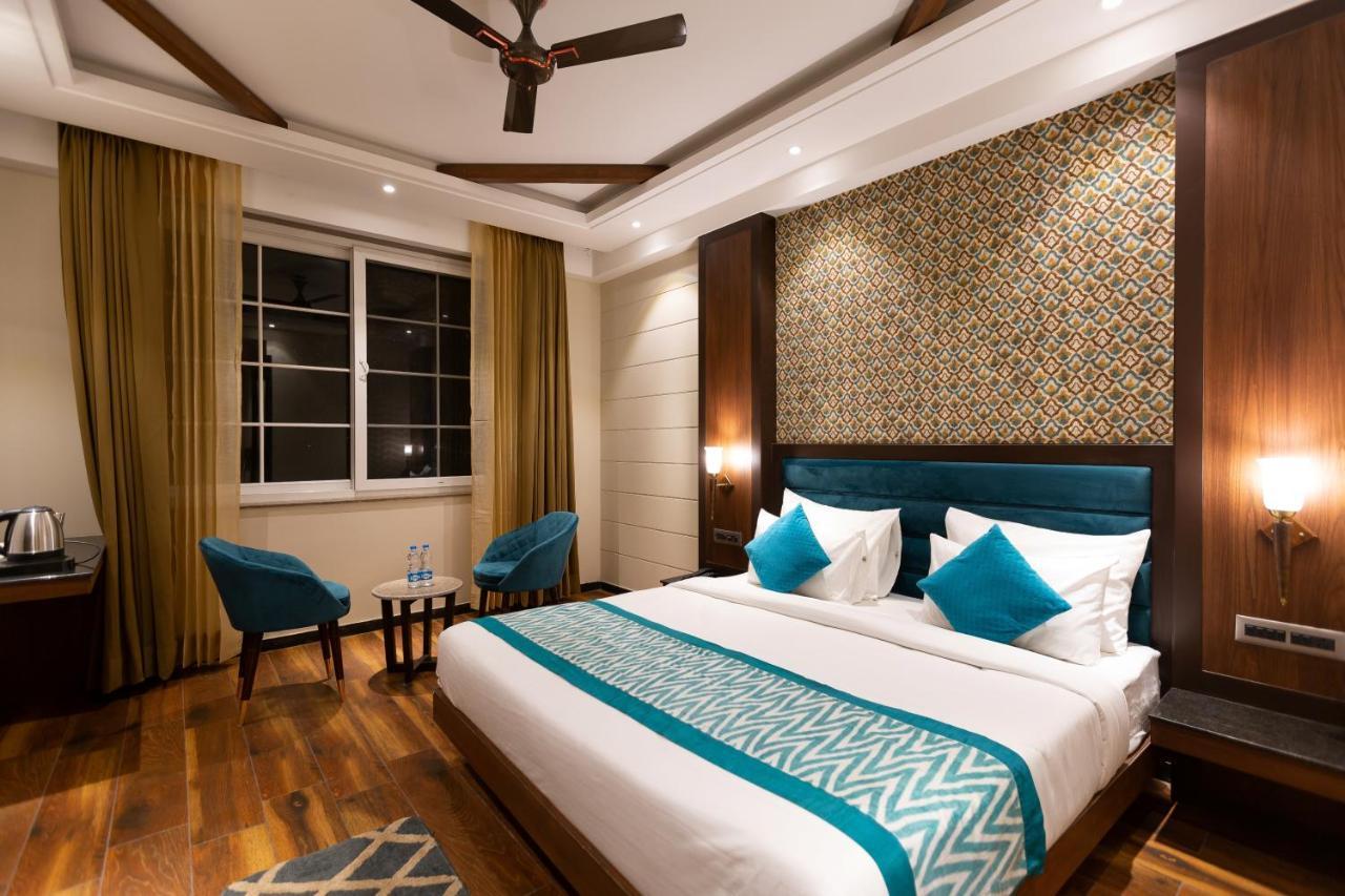 Hotel La Eden Mussoorie Exteriér fotografie
