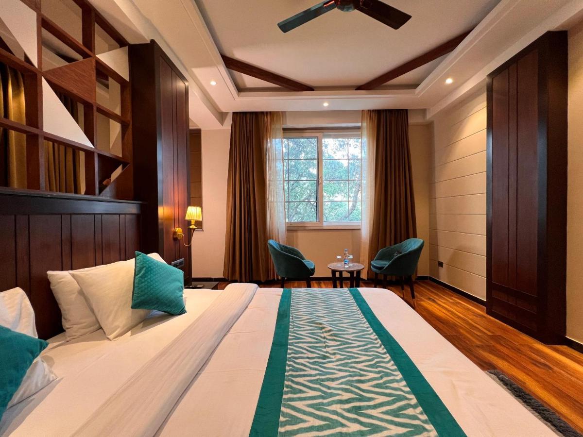 Hotel La Eden Mussoorie Exteriér fotografie