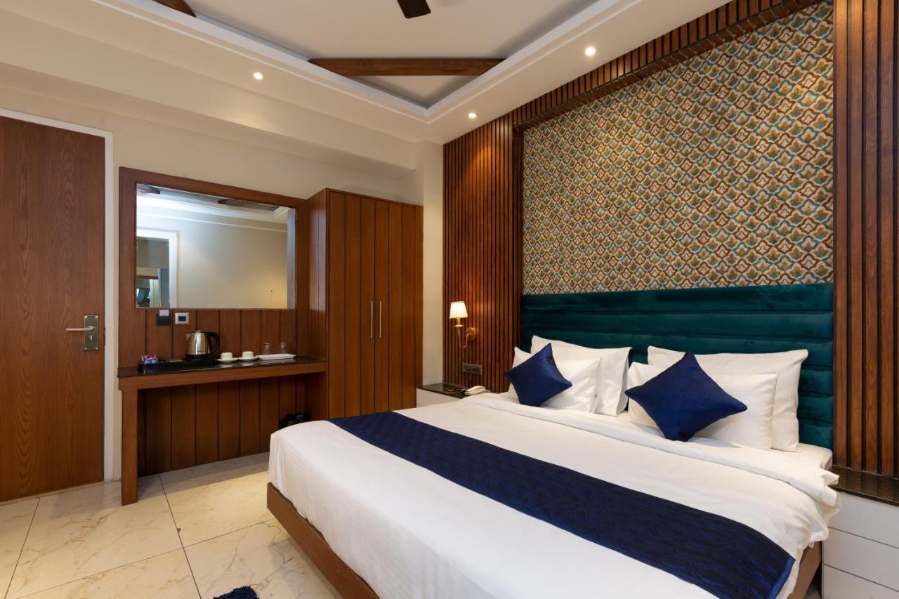 Hotel La Eden Mussoorie Exteriér fotografie
